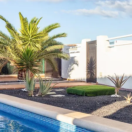 Villa Family & Golf Villa Perla - Pool - Bbq - Seaview - Aircon *